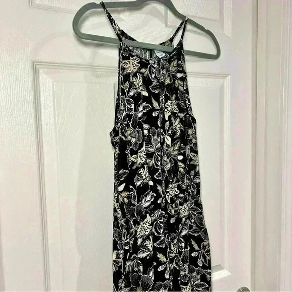 Old Navy Women Romper Sz S Black Tan Sleeveless Split Back Pockets Shorts Summer - Picture 3 of 13